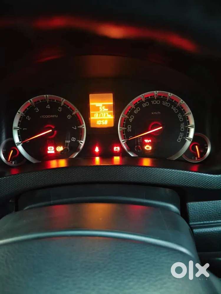 2nd Maruti Swift 2013 Petrol Manual