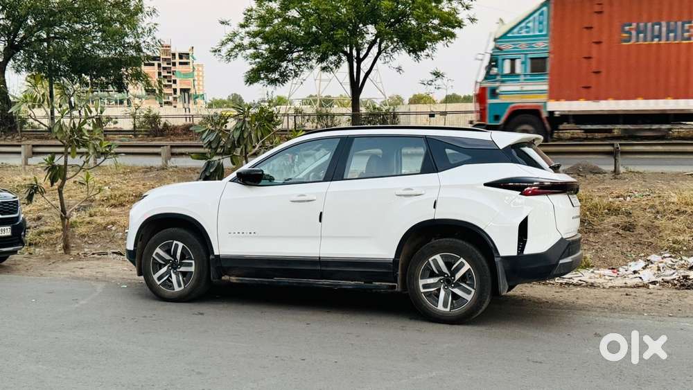 Tata Harrier 2025 Diesel 6400 Km Driven