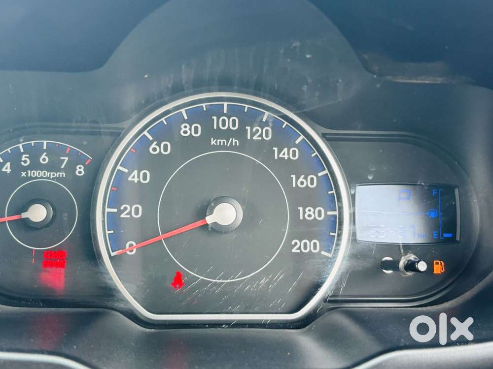 Hyundai I10 Sportz 1.1l, 2012, Petrol