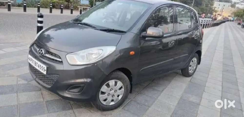 Hyundai I10 2012 Cng & Hybrids 72500 Km Driven