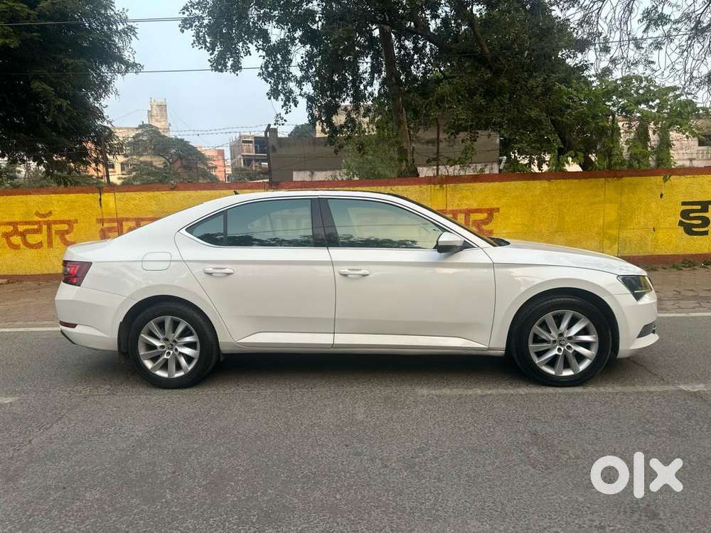 Skoda Superb Style 2.0 Tdi At, 2017, Diesel