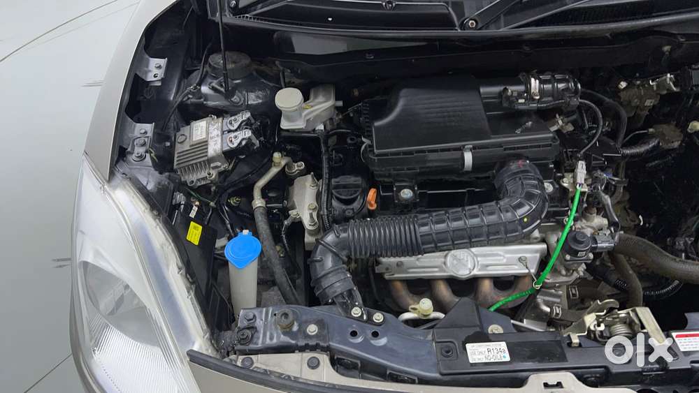 Maruti Suzuki Swift Vxi Cng, 2023, Cng & Hybrids