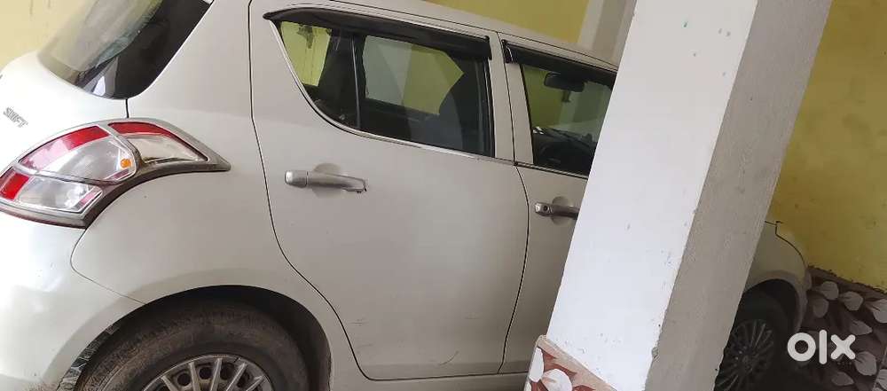 Maruti Suzuki Swift Vxi 2017