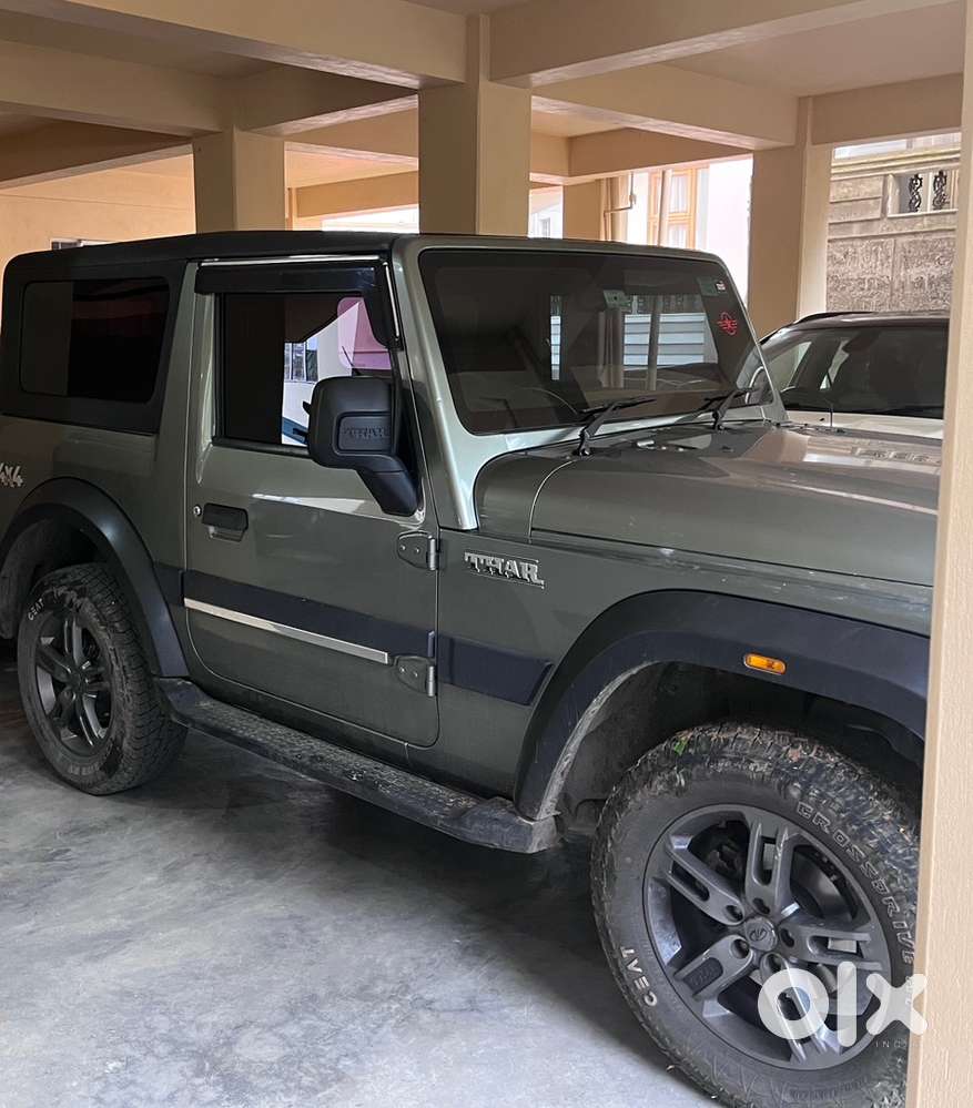 Mahindra Thar Petrol 2022