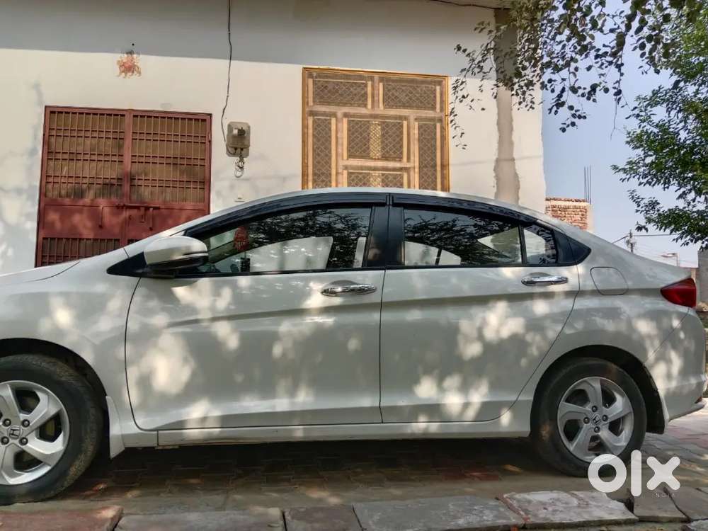 Honda City 2017 Cng & Hybrids 82000 Km Driven
