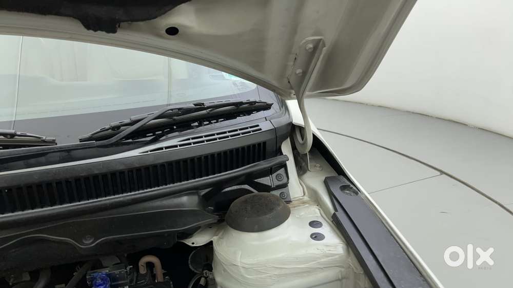 Maruti Suzuki Ciaz Alpha 1.5 At, 2022, Petrol