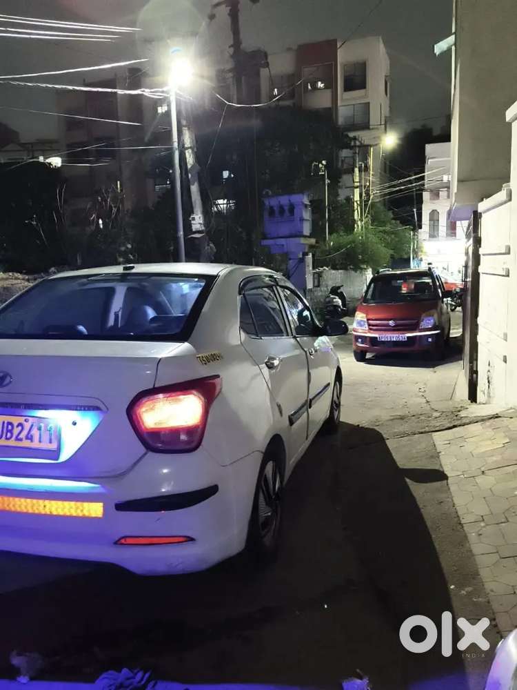 Hyundai Xcent 2017 Diesel Well Maintained