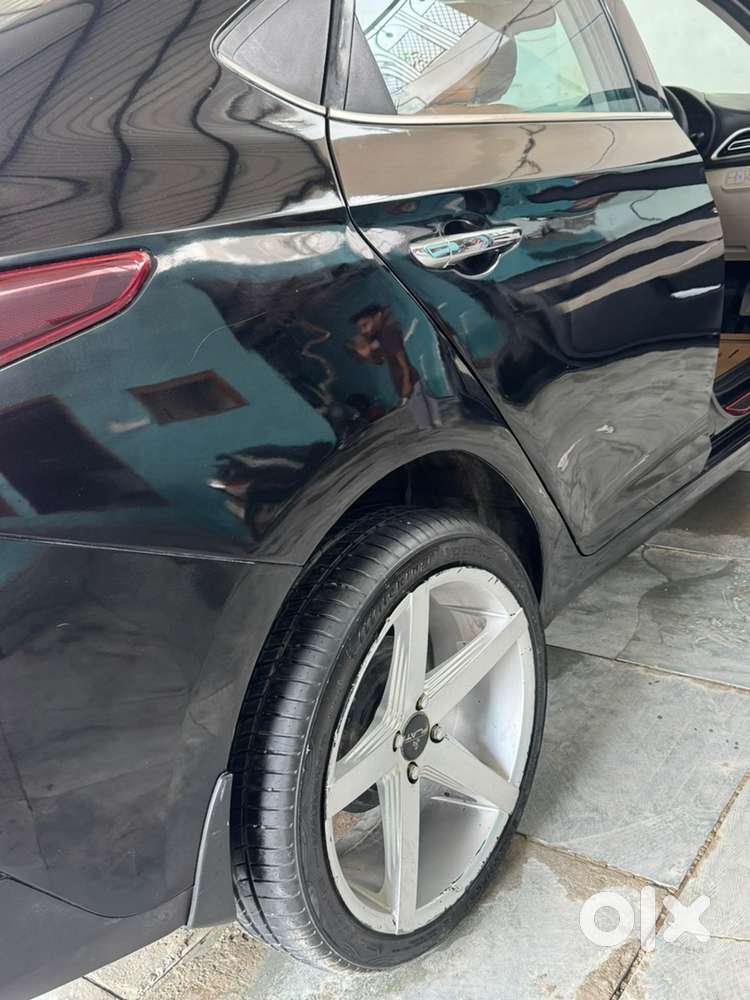 Hyundai Manual Petrol Car 2021