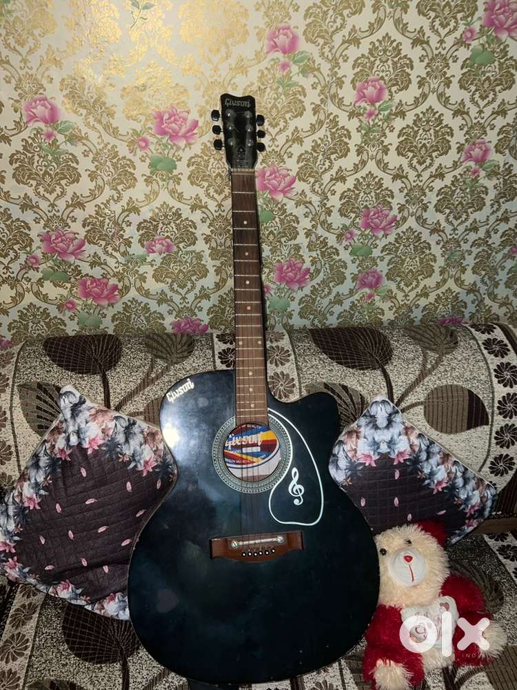 Givson guitar