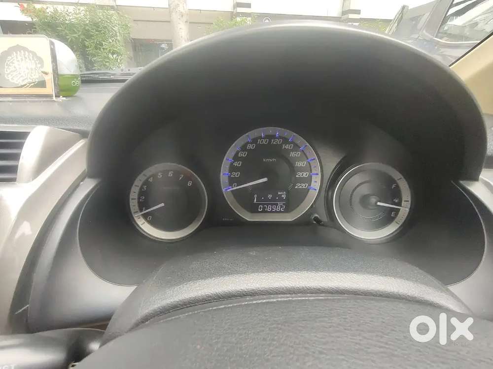 Honda City Petrol Mt 2012 Variant
