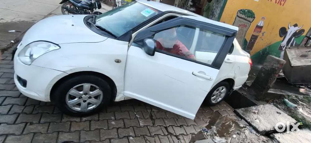 Maruti Suzuki Dzire 2012 Petrol 141000 Km Driven