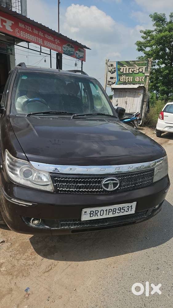 Tata Safari Storme, 2015