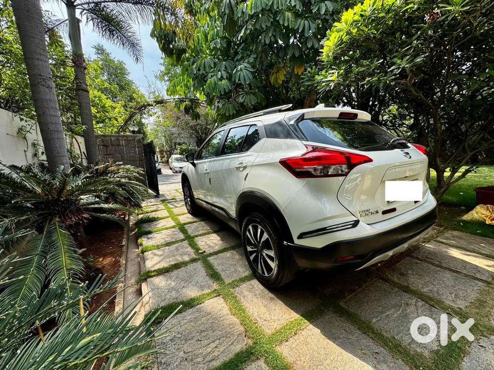  Nissan Kicks Xv Petrol - Manual  2022  40,000 Kms