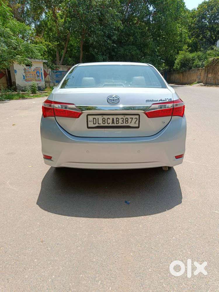 Toyota Corolla Altis 1.8g Limited, 2015, Petrol