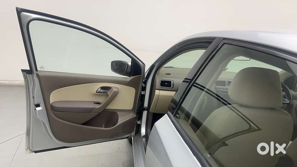 Skoda Rapid 1.6 Mpi Ambition, 2014, Petrol