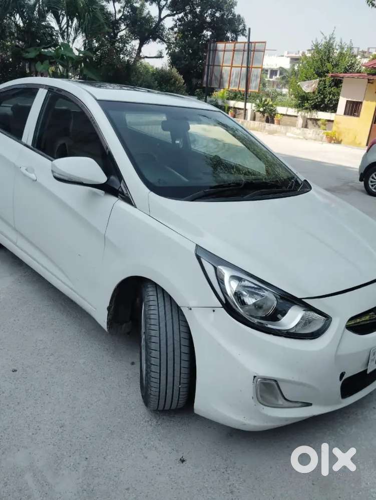 Hyundai Verna 1.6 Crdi 2012 Model