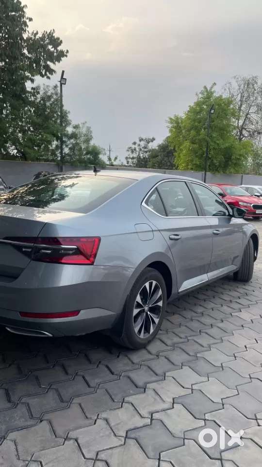 Skoda Superb 2.0 L&k Tsi At, 2020, Petrol
