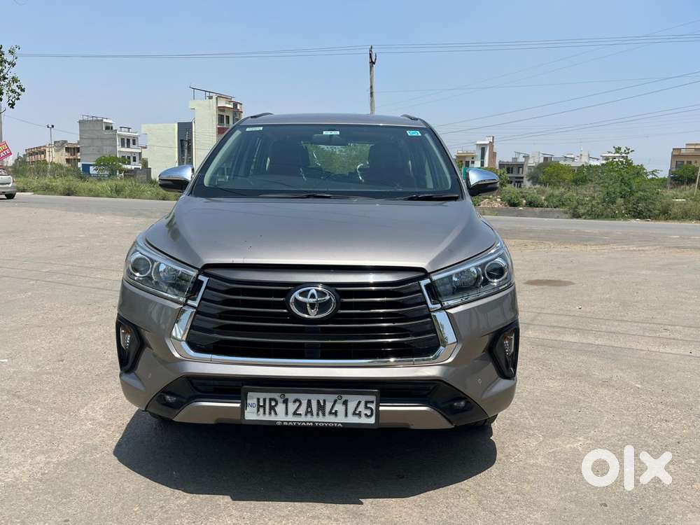 Toyota Innova Crysta 2.4 Gx Limited Edition At 7 Str, 2021, Diesel
