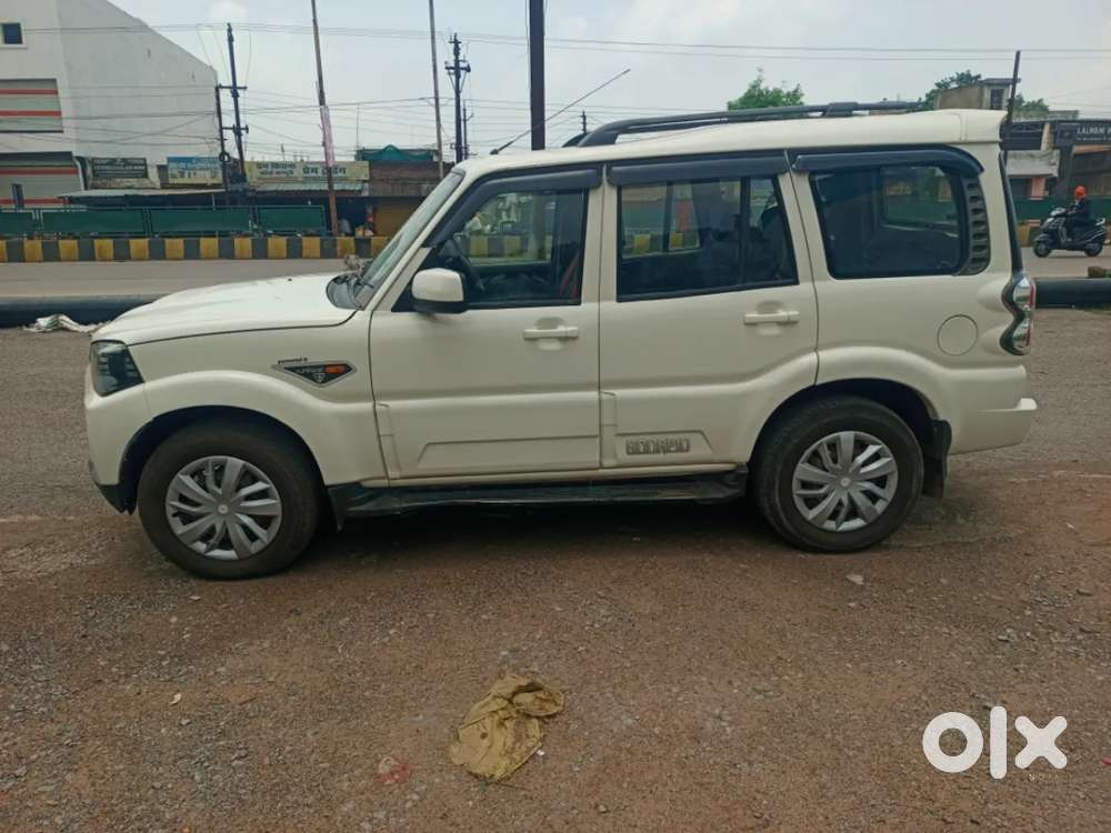 Mahindra Scorpio Intelli Hybrid S6 Plus, 2018, Diesel