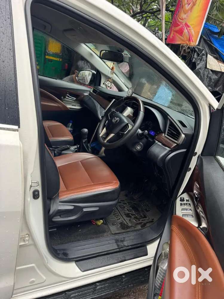 Toyota Innova Crysta 2019 Diesel 62000 Km Driven
