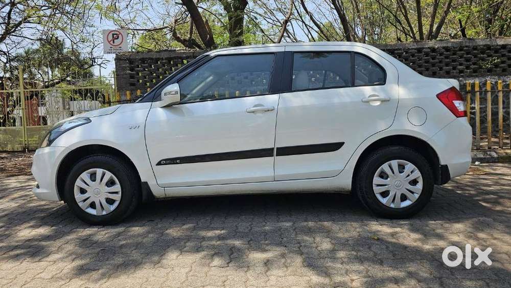 Maruti Suzuki Swift Dzire Vxi Optional, 2016, Petrol