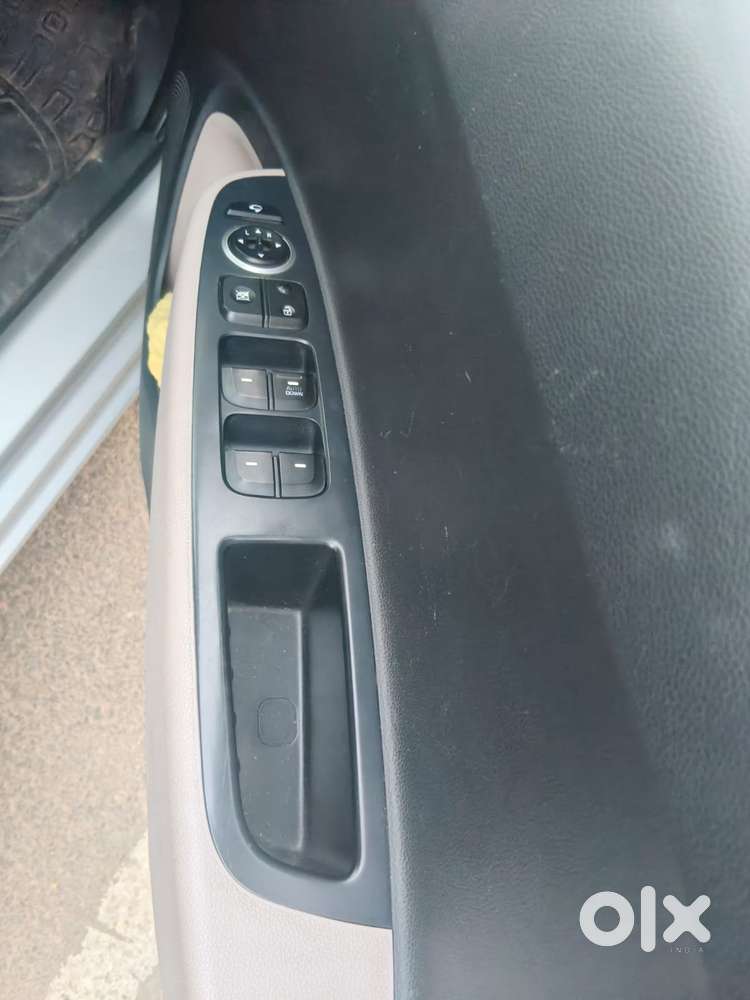 Hyundai Grand I10 Sportz 1.2 Kappa Vtvt, 2013, Petrol