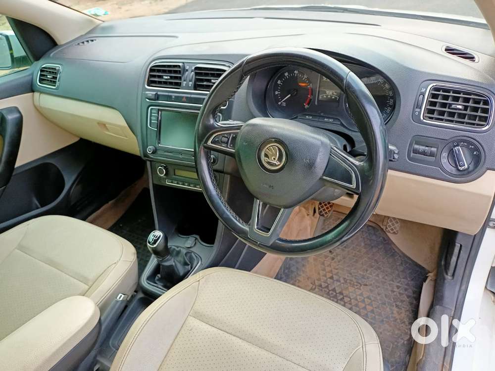 Skoda Rapid 1.6 Mpi Ambition, 2019, Petrol