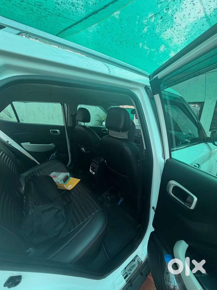 Hyundai Venue 2024 Petrol Good Condition