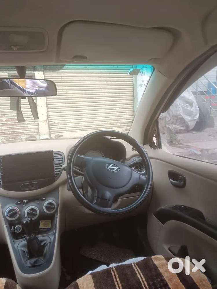 Hyundai I10 Sportz 2012 Car
