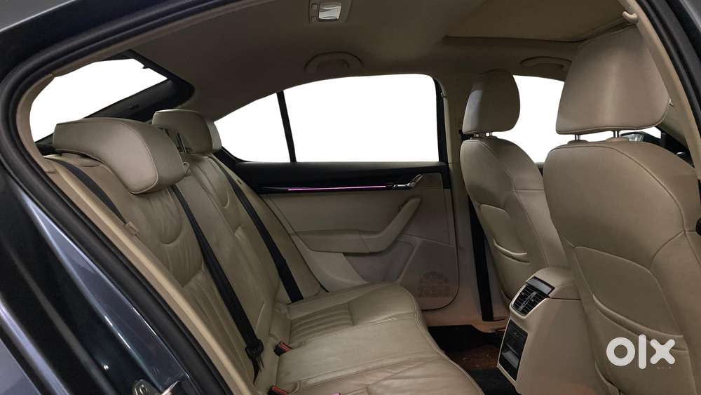 Skoda Octavia 1.8 Tsi At L K, 2018, Petrol
