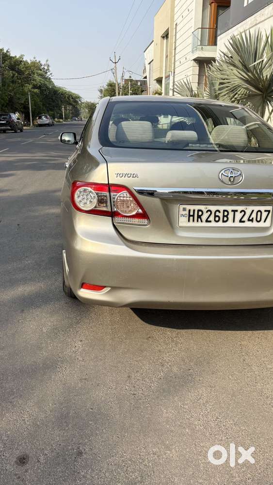 Toyota Corolla Altis 1.8 Sportz, 2012, Petrol