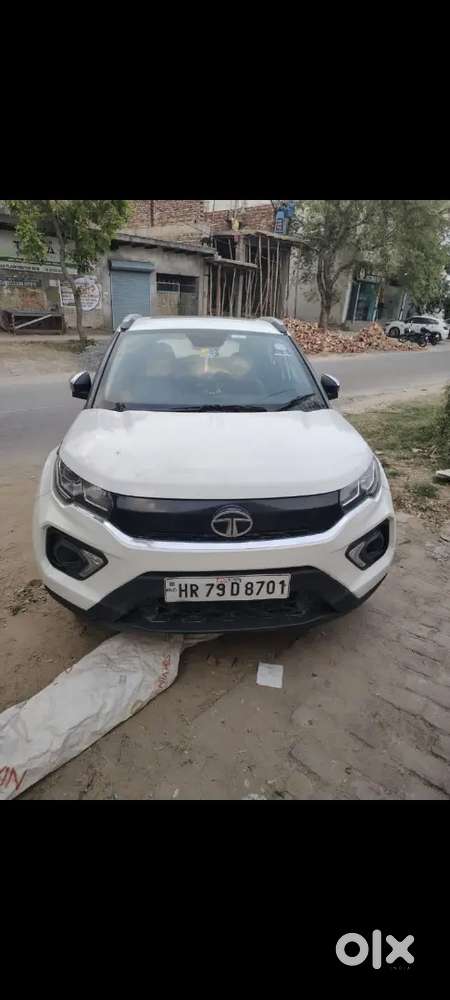 Tata Nexon 2023 Cng & Hybrids 80000 Km Driven