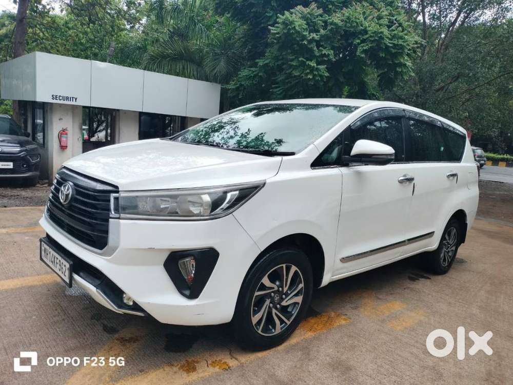 Toyota Innova Crysta 2.4 G Mt, 2022, Diesel