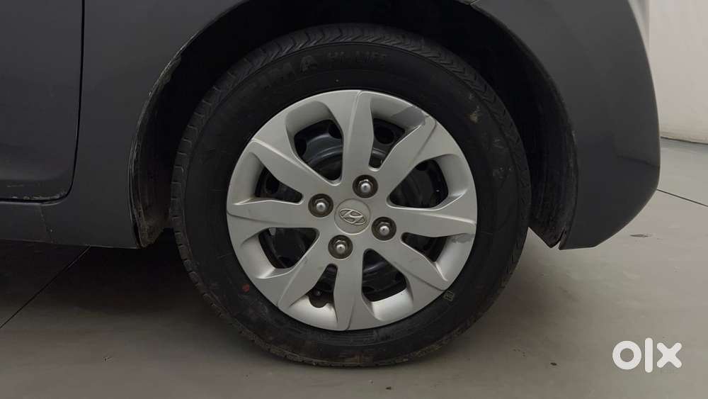 Hyundai Eon Magna +, 2017, Petrol