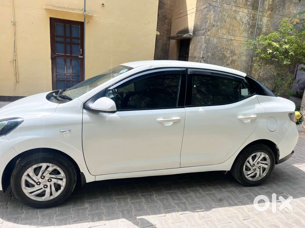 Hyundai Aura 2021 Car