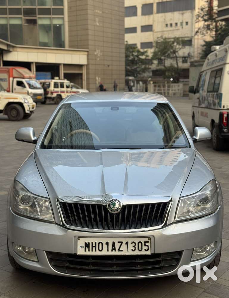 Skoda Laura Elegance 2.0 Tdi Cr At, 2011, Diesel