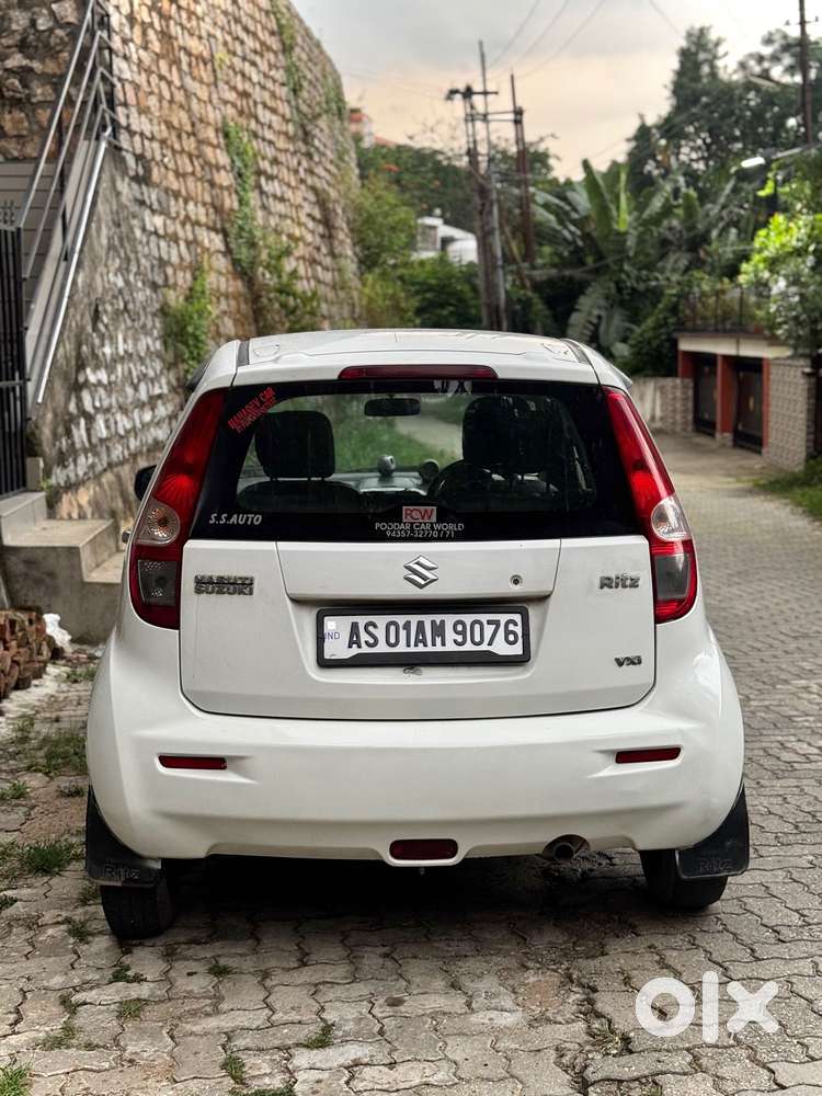 Maruti Suzuki Ritz Vxi, 2010, Petrol
