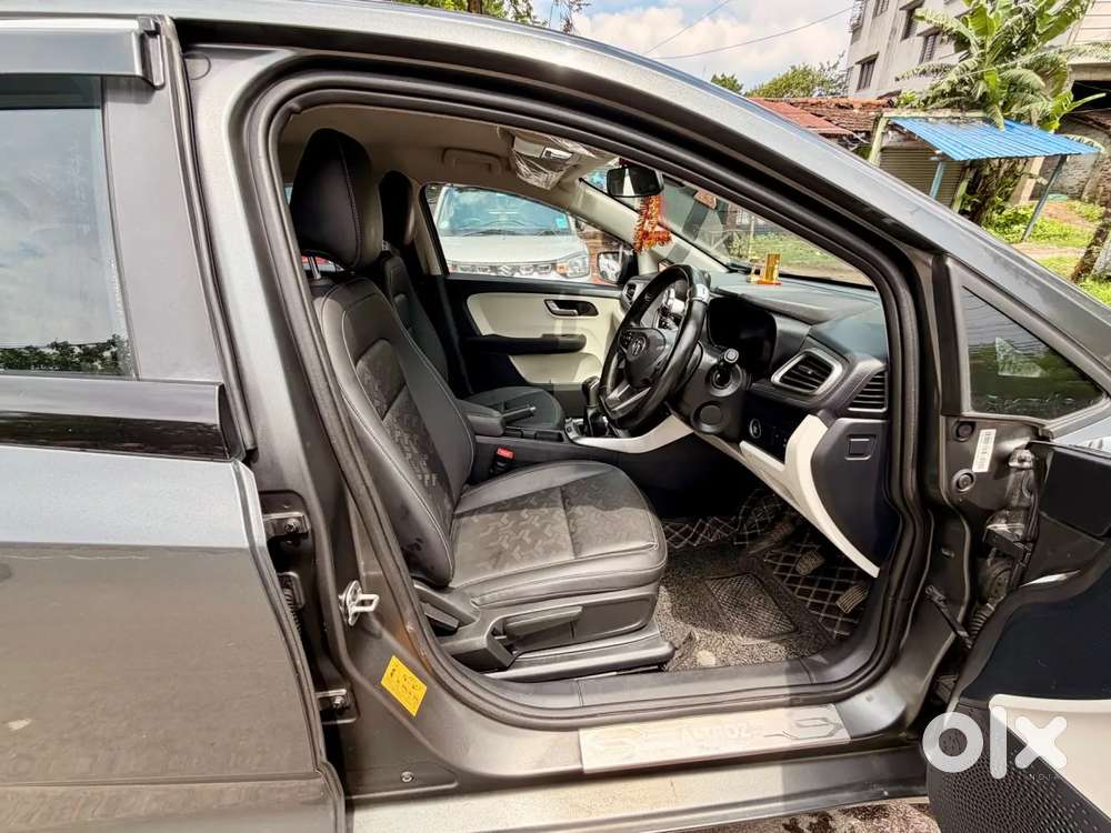 Tata Altroz 1.2 Xz Plus I-turbo, 2022, Petrol