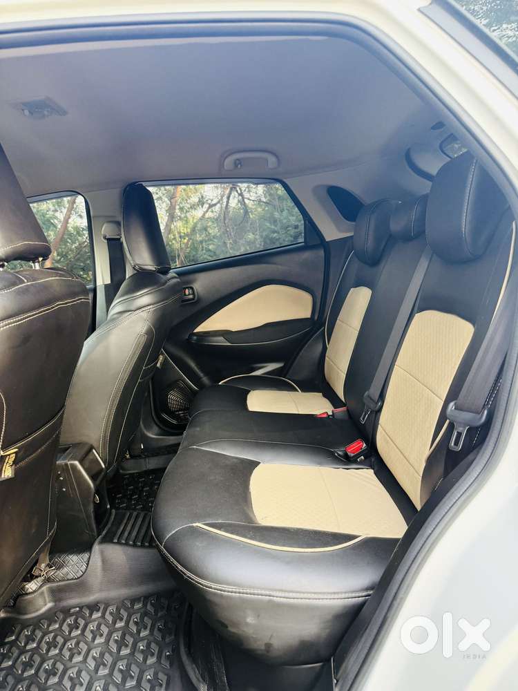 Toyota Glanza 1.2 E, 2023, Petrol