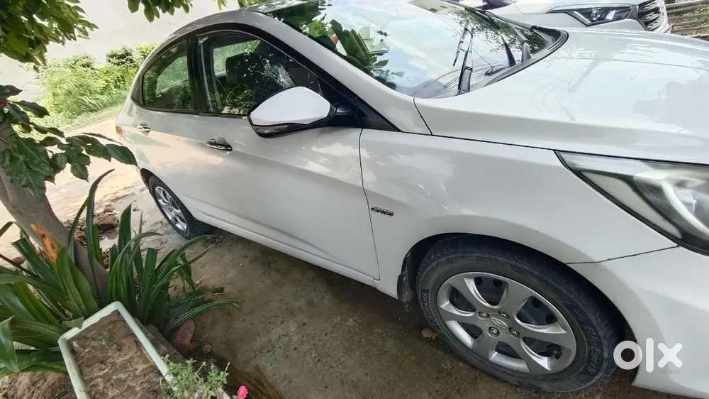 Hyundai Verna 1.6 Ex 2013