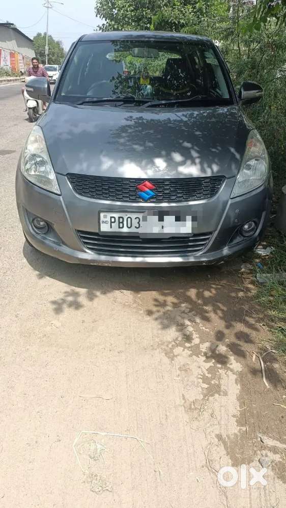 Maruti Suzuki Swift Vdi Dec 2012 Diesel 139000 Km Driven