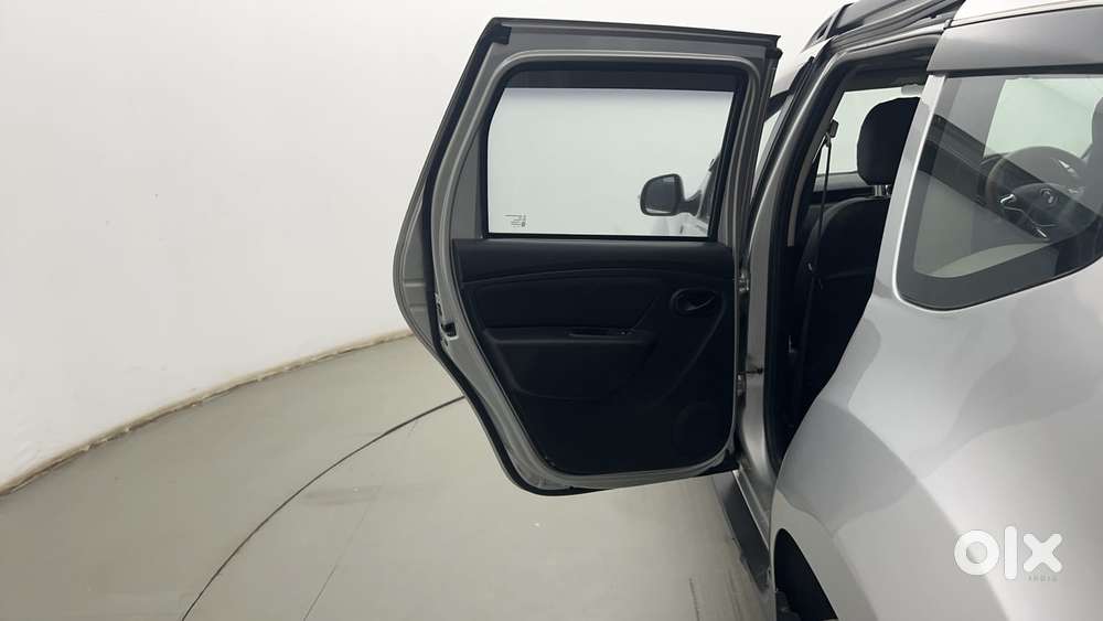 Renault Duster 2020-2022 1.5 Rxs Petrol, 2021, Petrol
