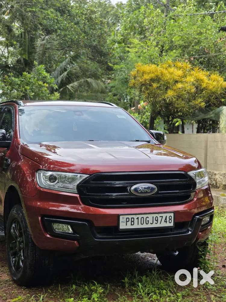 Ford Endeavour 2017 Diesel 76000 Km Driven