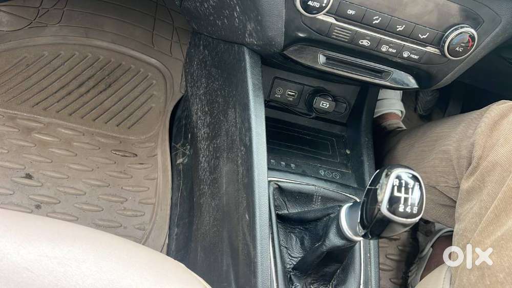 Honda City I-vtec Cvt Vx, 2015, Petrol