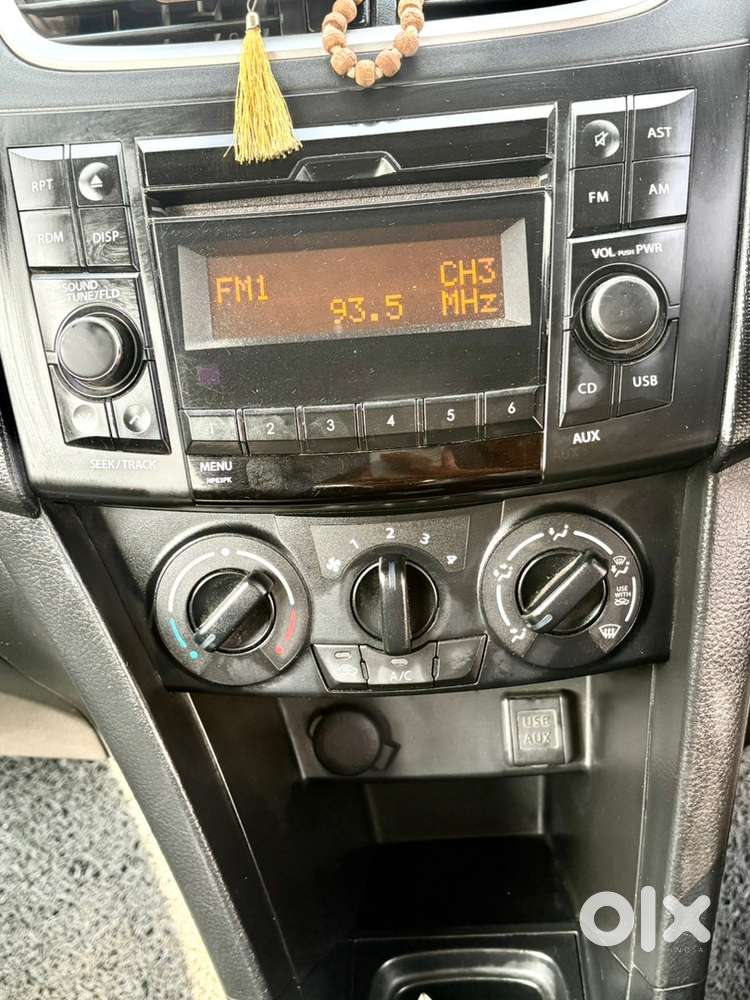 Maruti Suzuki Swift Vxi Optional 2017 Model Petrol Car