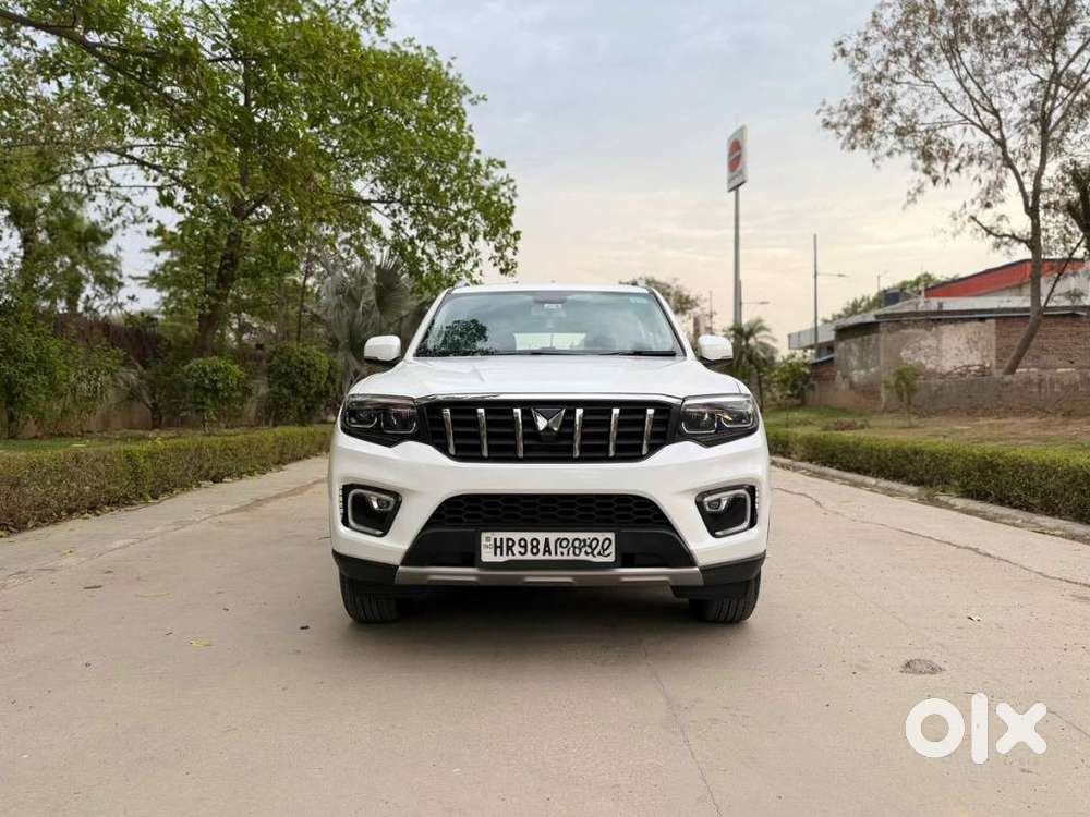 Mahindra Scorpio N Z8 L Petrol At 7 Str, 2026, Petrol