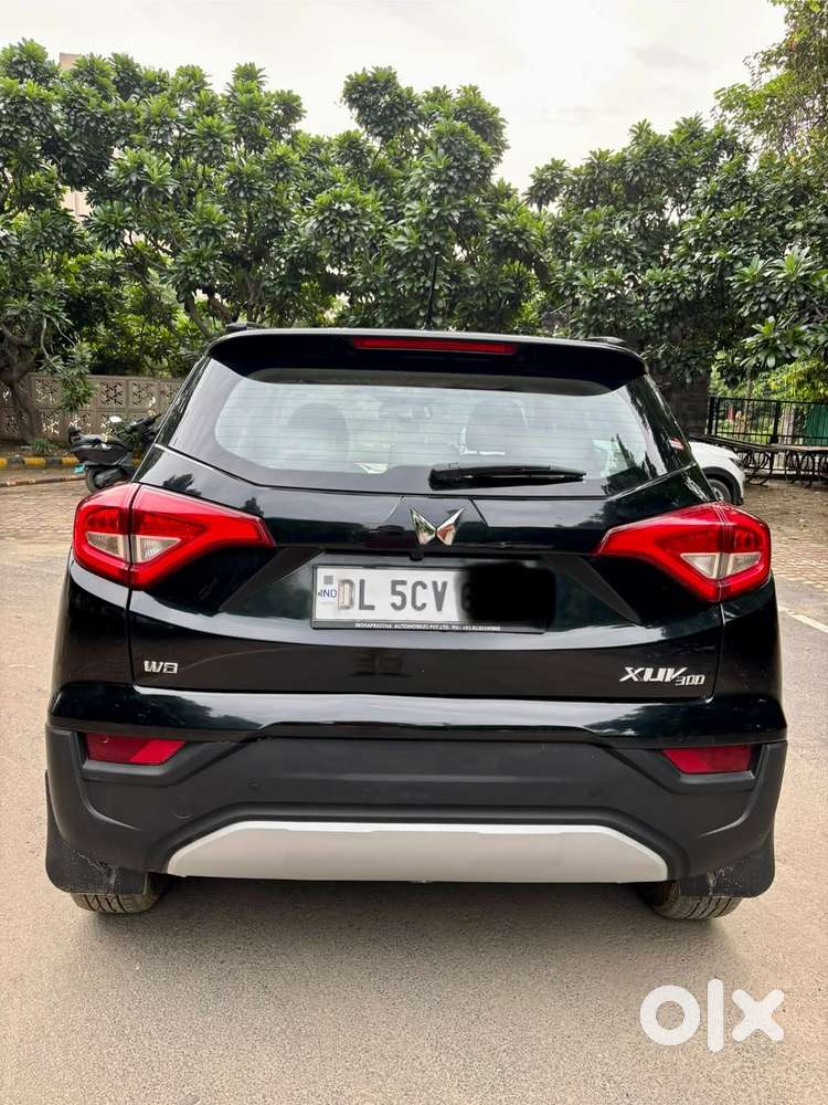Mahindra Xuv300 W8, 2023, Petrol