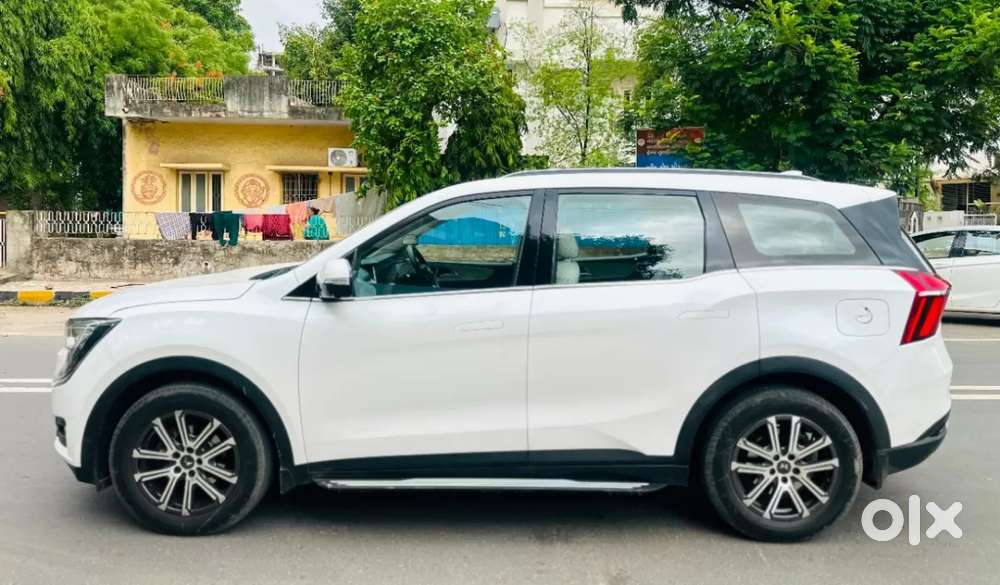 Mahindra Xuv700 2.0 Ax 7 Petrol At Luxury Pack Str, 2022, Petrol