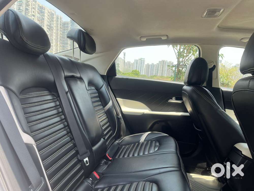 Hyundai Verna 1.5 Sx Petrol Mt, 2025, Petrol
