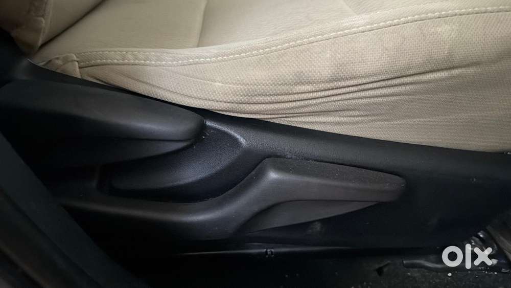 Toyota Corolla Altis G Mt, 2015, Petrol